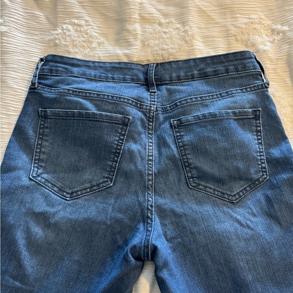 Old Navy Super Skinny Jeans - Picture 5 of 5